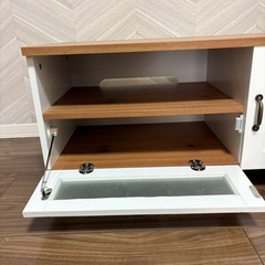 テレビ台の画像