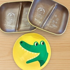 tak.などキッズプレート9枚セットお皿の画像