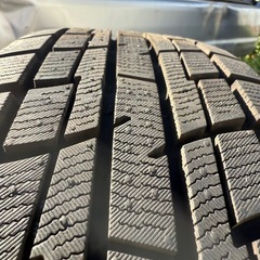 175/65/R14 スタッドレスタイヤ　バリ溝の画像