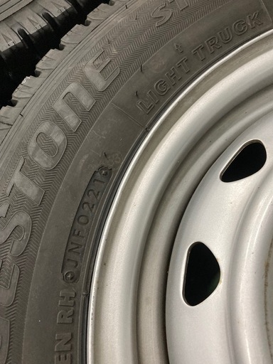 スタッドレス　　 【交渉中】