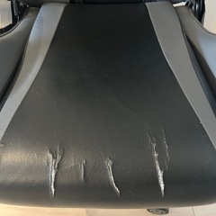 ゲーミングチェアの画像