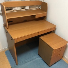 使用感の無い机と椅子　子供机は安価が1番‼︎の画像