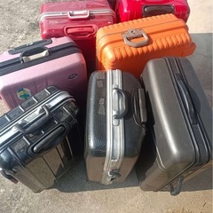 スーツケース、キャリーケースの画像
