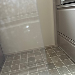 冷蔵庫下マット　ハードタイプ70センチ角の画像