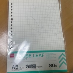 無印、ダイソールーズリーフＡ5の画像
