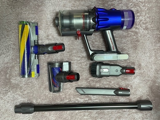 中古（クリーナーヘッドは純正新品 ）　　　　Dyson掃除機   V12  Detect  Slim Fluffy SV20