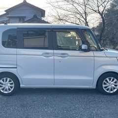 ホンダ　N-BOX　L•ターボ　2023年　ホンダセンシング　両側電車スライドドアの画像