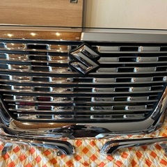 値下げしました！スズキ スペンシアカスタムフロントメッキグリル&ヘッドライトガーニッシュセット美品の画像