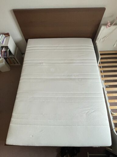 IKEA MALM ベッドフレーム ＋ マットレス　セット　140cmｘ200cm　ブラウン