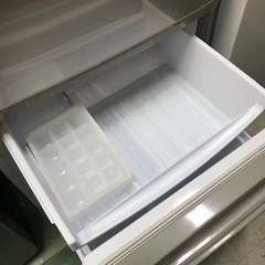 ジャングルジャングル貝塚店　冷蔵庫　シャープ　2018年製　167L 2ドア　シルバー　耐熱トップテーブル　ファン冷却式　冷凍冷蔵庫　中古　リサイクル　貝塚市　二色浜の画像