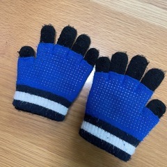 🧤アディダス　子供用手袋の画像