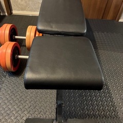 60㌔IROTEC ダンベル30×2個セットインクラインベンチ付きの画像