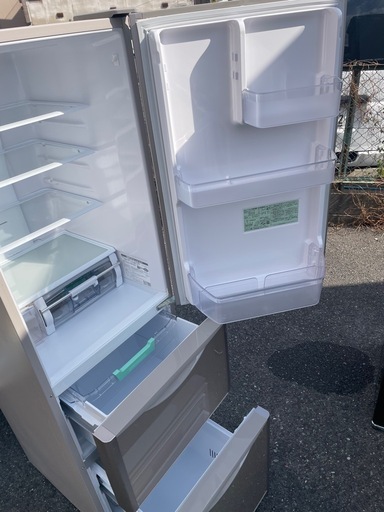北九州市内配送無料　保証付き 日立R-S3200GV-XN 冷蔵庫 真空チルド クリスタルシャンパン [315L /3ドア /右開きタイプ]