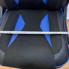 ゲーミングチェアの画像