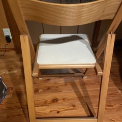 折り畳み椅子　イス　の画像