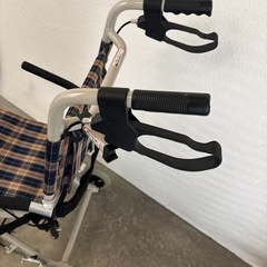 簡易　車椅子の画像