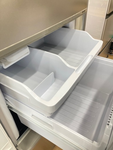 【トレファク高槻店】安心の6ヶ月間保証！取りに来れる方限定！SHARP（シャープ）の3ドア冷蔵庫のご紹介です！