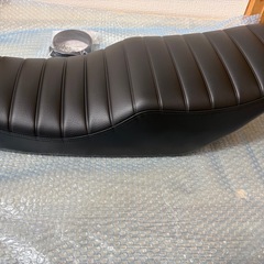 SR400 SR500 デイトナ(Daytona)バイク用シート 70'sサーフラインシート の画像
