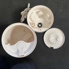 【寝室やデスク周りに！】超音波式加湿器の画像