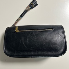 新品　ショルダーバッグ 斜めがけ エスニック ポケット付 合皮 黒 ブラック シンプルの画像