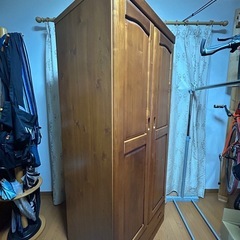 洋服ダンスの画像