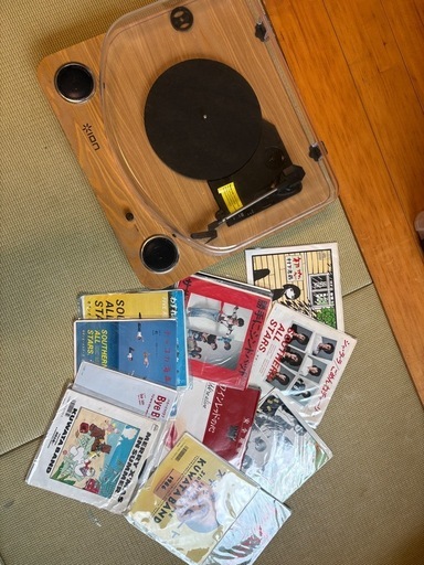 レコードプレーヤー&レコード