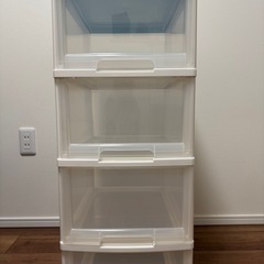 衣装ケースの画像