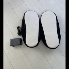 ③新品電気スリッパ　コードレスの画像