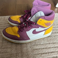 ご検討お願いします　交渉可能　NIKE ナイキ AIR JORDAN 1 HIGH OG Brotherhood エアジョーダンワン ブラザーフッド ハイカットスニーカー イエロー/パープル /27cm 555088-706の画像