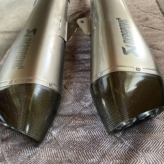 カワサキ　ZX12R アクラボスリップオンマフラーの画像