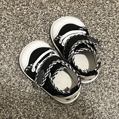 ベビー靴の画像