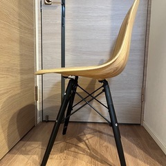 ダイニングチェアの画像