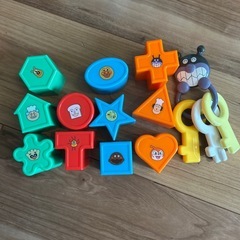 アンパンマン　かぎいっぱい育脳パズル　の画像