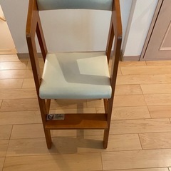 子供椅子 の画像
