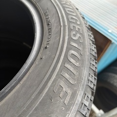 195.65.15スタッドレス
タイヤの画像