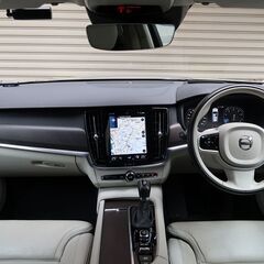 検査8年9月V90 クロスカントリー T5 サマム 追従型ACC/パーフォレーテッドファインナッパレザー/9インチナビ/地デジ/360度カメラ/カープレイの画像
