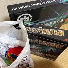 おもちゃ、本、大量！！の画像