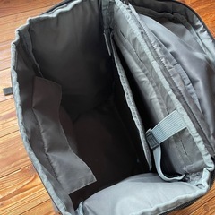 【受け渡し者決まりました】コールマン スクエアリュック 30リットルの画像