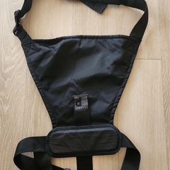コンパクト抱っこ紐の画像