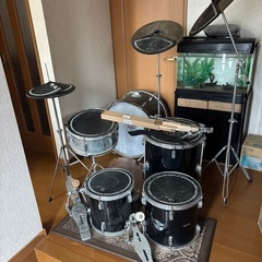 練習用ドラムセットの画像