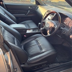 y33セドリック 黒革内装 低走行 極上の画像