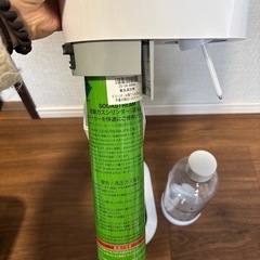 sodastream 炭酸水メーカー ホワイト セットの画像