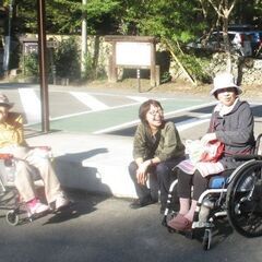 障がい者支援施設の介護職員／①7時～12時、②13時～18時の勤務☆曜日や日数相談可⭐まずは職場見学だけでもOK⭐の画像