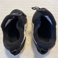 スニーカー　15㎝　アシックスの画像