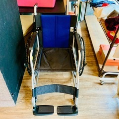 MiKi⭐️折りたたみ式！自走式車椅子【グッディーズ】の画像