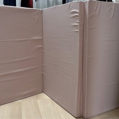 折りたたみマットレスの画像