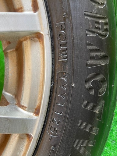 165/70r14アルミホイールとタイヤ