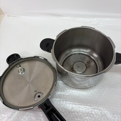 No.182 中古　圧力鍋
の画像