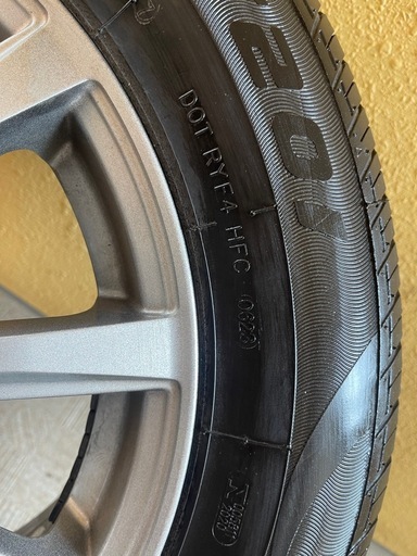 195/65r15アルミホイールとタイヤ