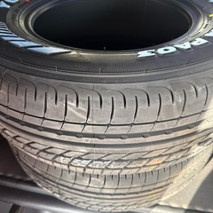ヨコハマパラダ　タイヤ　の画像